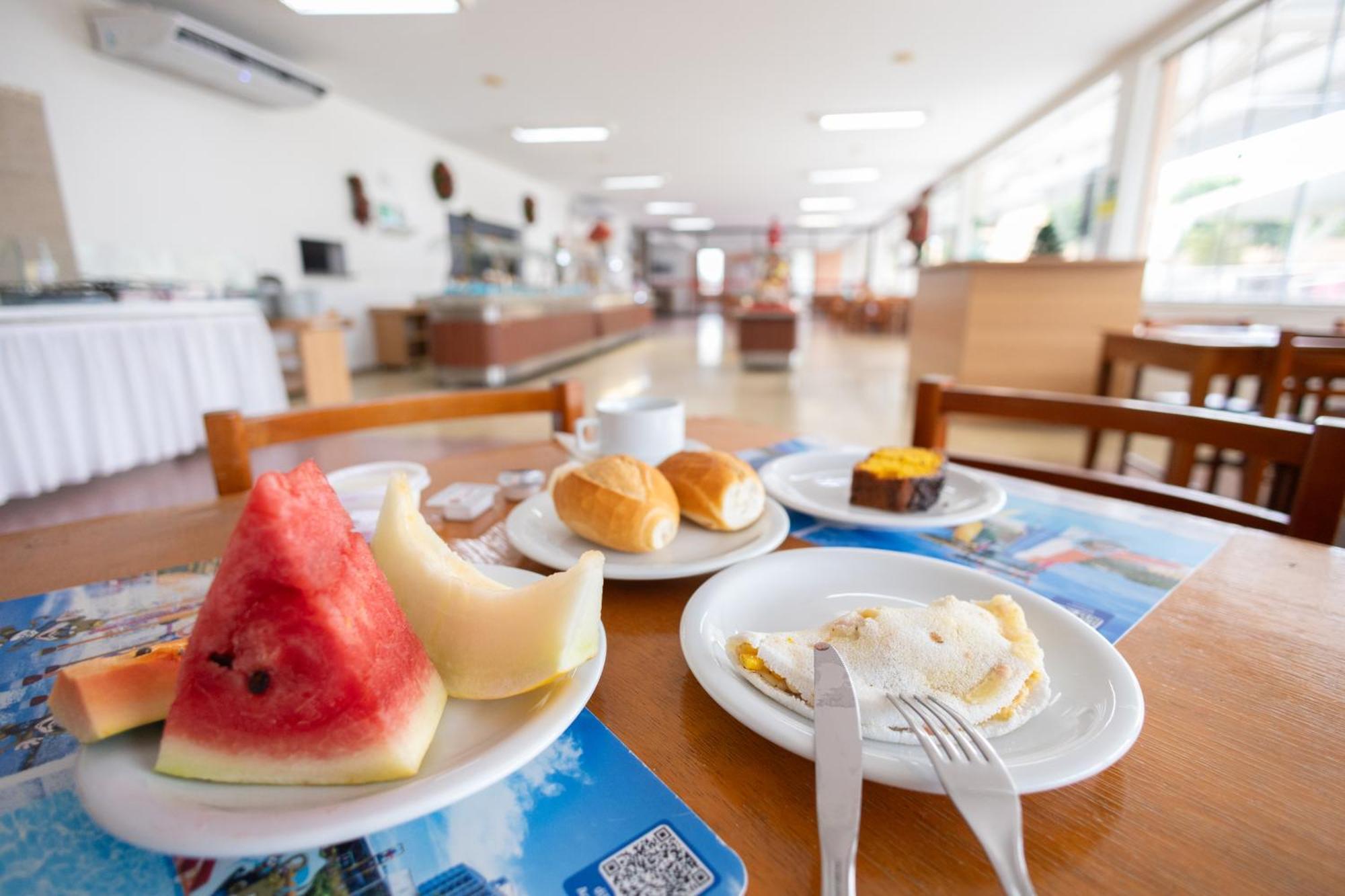Diroma Fiori Hotel - Bvtur Caldas Novas Luaran gambar