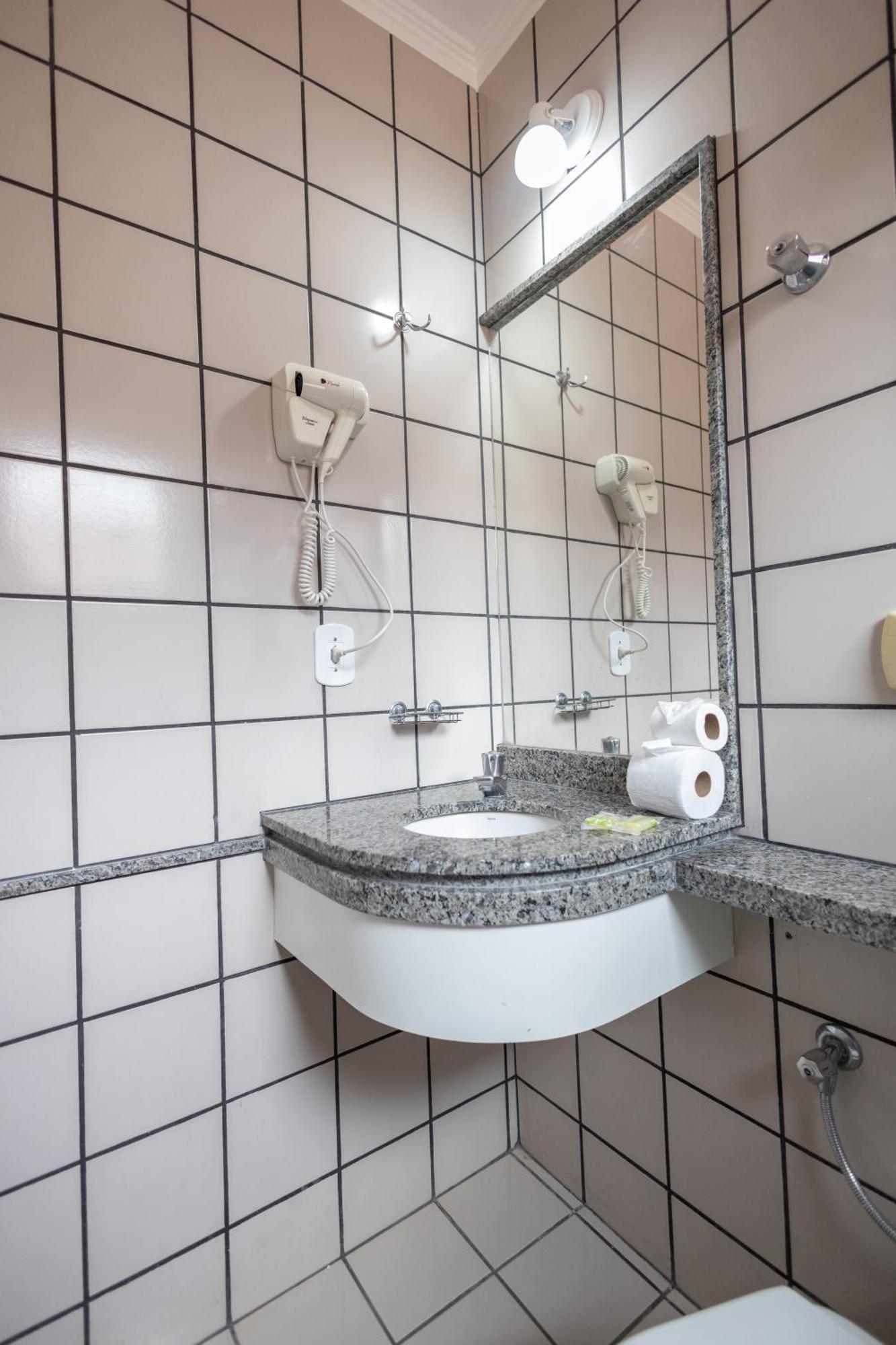 Diroma Fiori Hotel - Bvtur Caldas Novas Luaran gambar